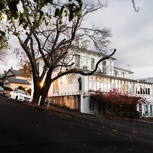 Hotel Battery Point Manor