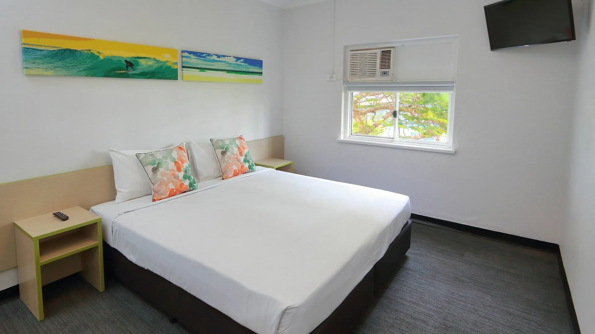 Palm Beach Hotel Gold Coast